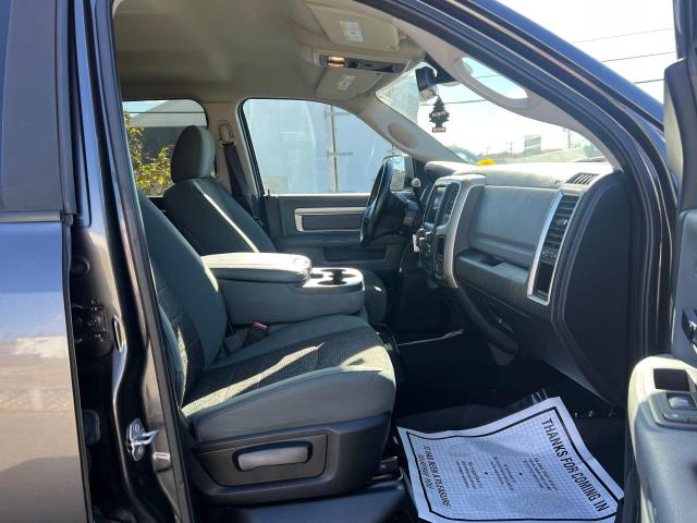 3C6UR5DJ9FG682248 - 2015 RAM 2500 SLT ნაცრისფერი ფოტო 5