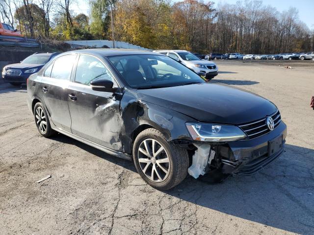 3VWDB7AJ0HM250971 - 2017 VOLKSWAGEN JETTA SE BLACK photo 4