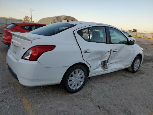 3N1CN7AP7JL801423 - 2018 NISSAN VERSA S WHITE photo 3