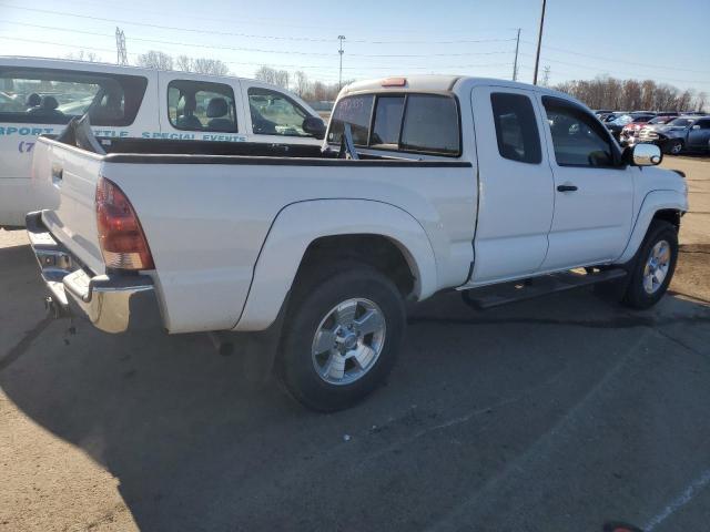 5TETU62N66Z180770 - 2006 TOYOTA TACOMA PRERUNNER ACCESS CAB WHITE photo 3