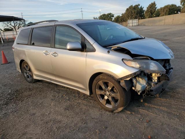 5TDXK3DC4BS055484 - 2011 TOYOTA SIENNA SPORT SILVER photo 4