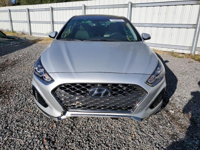 5NPE34AF5KH762253 - 2019 HYUNDAI SONATA LIMITED SILVER photo 5