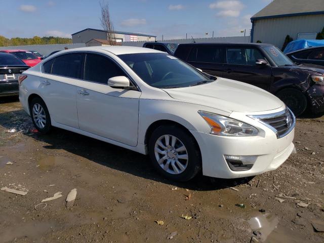 1N4AL3AP7DN536984 - 2013 NISSAN ALTIMA 2.5 WHITE photo 4