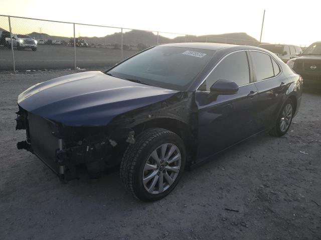 4T1B11HK6JU632525 - 2018 TOYOTA CAMRY L Көк фото 1