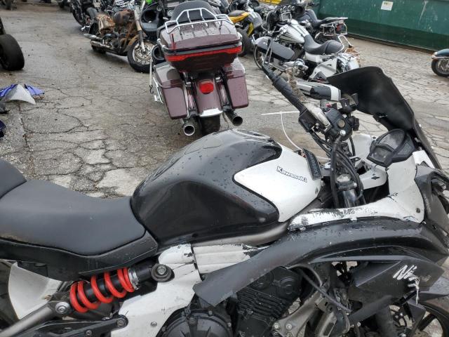 JKAEXEE14CDA04465 - 2012 KAWASAKI EX650 EC TWO TONE photo 5