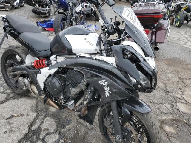 JKAEXEE14CDA04465 - 2012 KAWASAKI EX650 EC TWO TONE photo 9