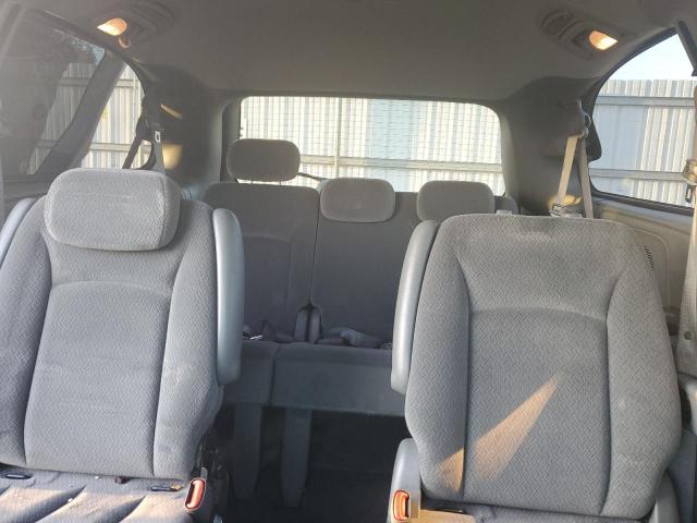 2A4GP54L86R660470 - 2006 CHRYSLER TOWN & COU TOURING 银色 照片 10