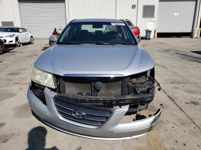 5NPET4AC9AH604583 - 2010 HYUNDAI SONATA GLS SILVER photo 5