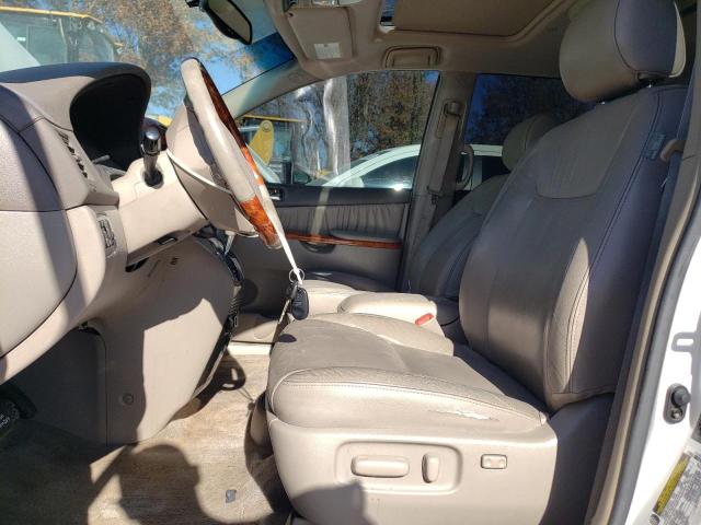 5TDZA22C26S491149 - 2006 TOYOTA SIENNA XLE WHITE photo 7