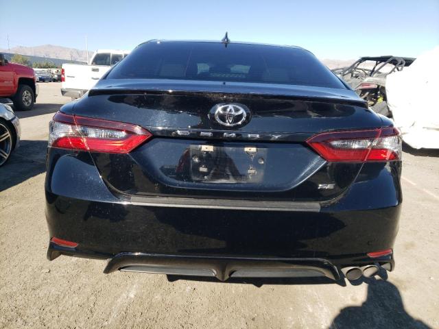 4T1S11AK5NU668884 - 2022 TOYOTA CAMRY NIGHT SHADE BLACK photo 6