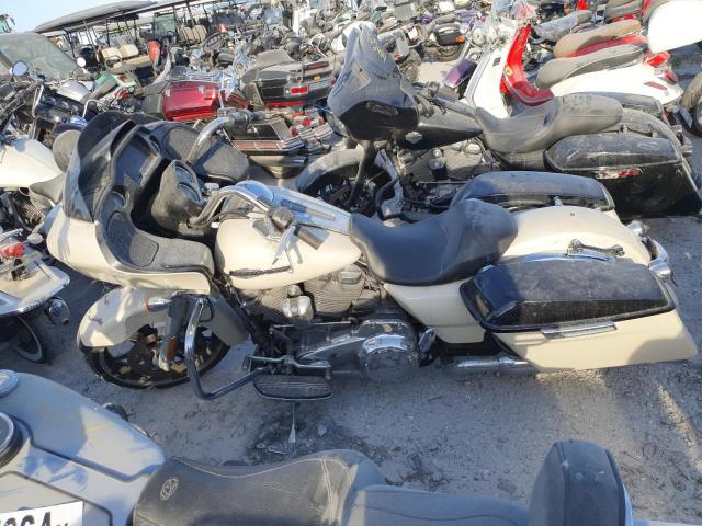 1HD1KHC11NB642058 - 2022 HARLEY-DAVIDSON FLTRX 奶油色 照片 3