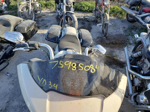 1HD1KHC11NB642058 - 2022 HARLEY-DAVIDSON FLTRX 奶油色 照片 5