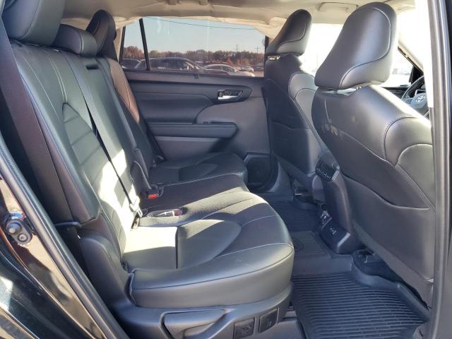 5TDHZRBH7NS565107 - 2022 TOYOTA HIGHLANDER XLE 黑色 照片 11