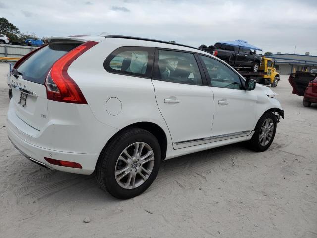 YV440MDJ0G2854977 - 2016 VOLVO XC60 T5 WHITE photo 3