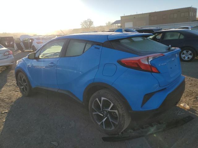 JTNKHMBXXK1024205 - 2019 TOYOTA C-HR XLE BLUE photo 2