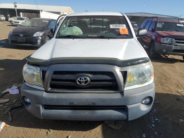 5TENX22N45Z086796 - 2005 TOYOTA TACOMA WHITE photo 5