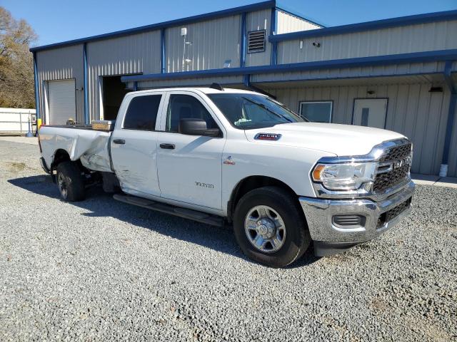 3C6UR4HL9LG117905 - 2020 RAM 2500 TRADESMAN WHITE photo 4