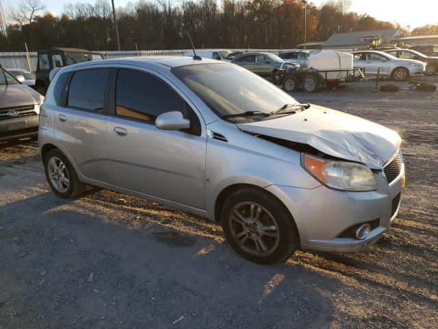 KL1TG66E79B349261 - 2009 CHEVROLET AVEO LT SILVER photo 4