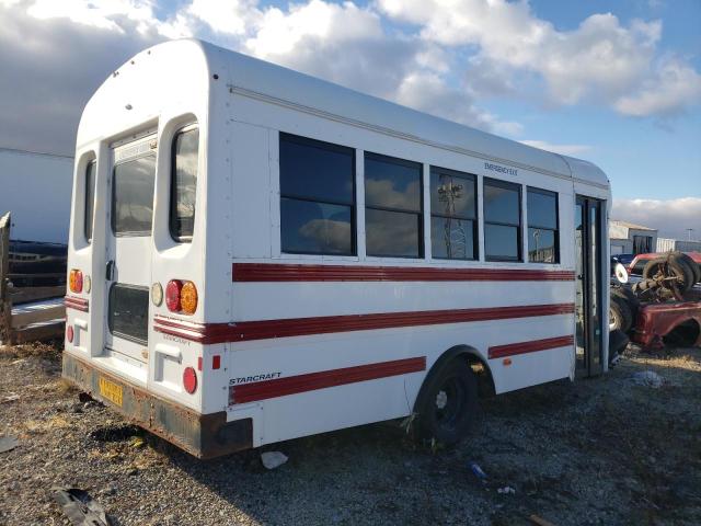 1GB3G2BG5D1164105 - 2013 CHEVROLET EXPRESS G3 WHITE photo 3