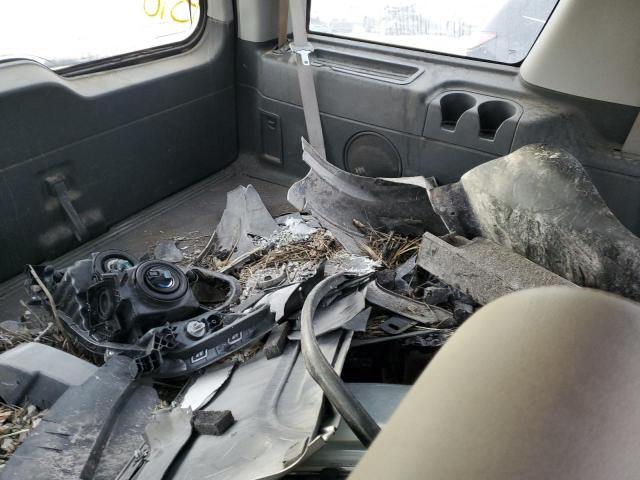 5LMFU28RX4LJ34783 - 2004 LINCOLN NAVIGATOR 银色 照片 13