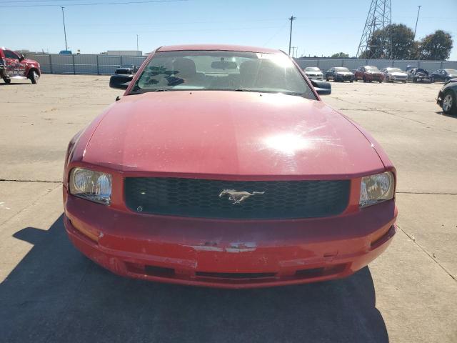 1ZVFT80N075354347 - 2007 FORD MUSTANG RED photo 5