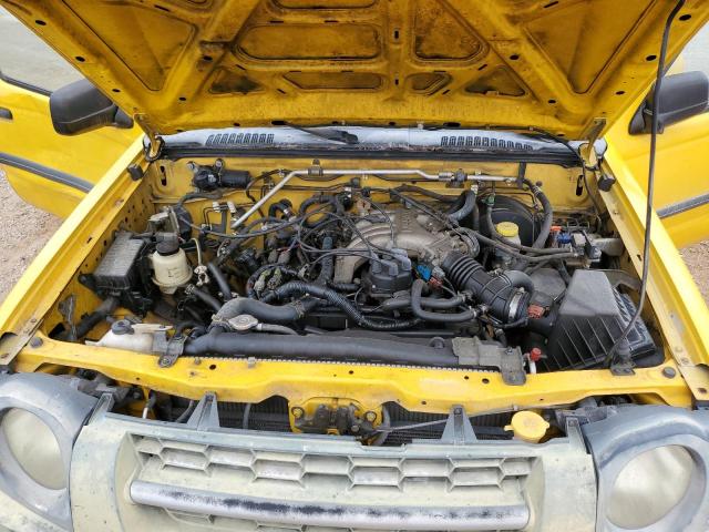 5N1ED28T12C591229 - 2002 NISSAN XTERRA XE YELLOW photo 11