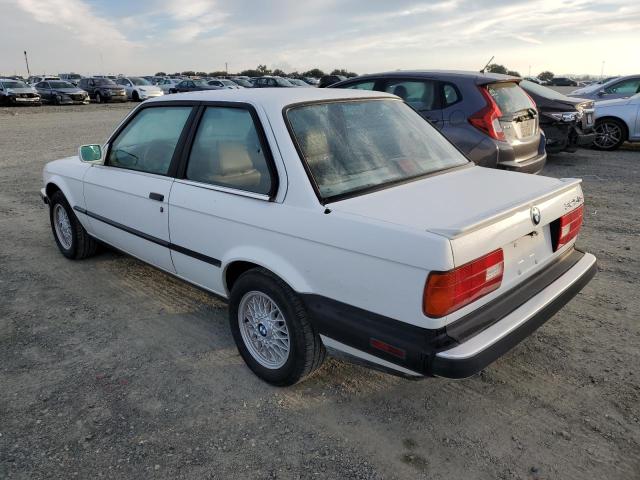 WBAAA130XJ4142009 - 1988 BMW 325 IS WHITE photo 2
