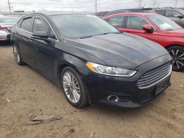 3FA6P0HD8FR250615 - 2015 FORD FUSION SE BLACK photo 4