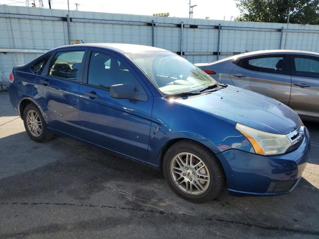 1FAHP35N59W198823 - 2009 FORD FOCUS SE BLUE photo 4