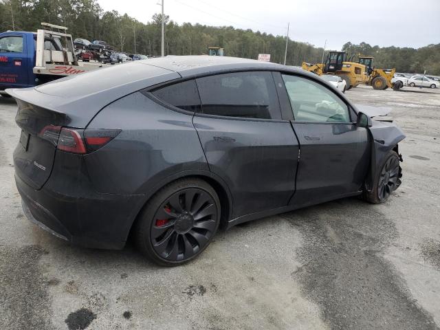 7SAYGDEF9RF041554 - 2024 TESLA MODEL Y GRAY photo 3