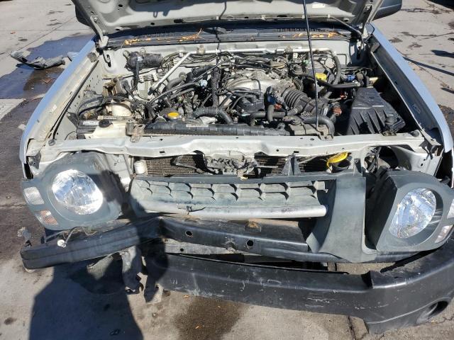 5N1ED28Y24C605671 - 2004 NISSAN XTERRA XE SILVER photo 12