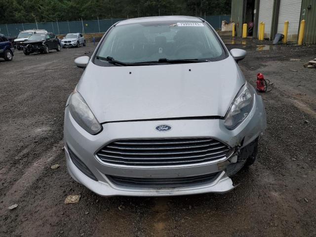 3FADP4TJ2GM174190 - 2016 FORD FIESTA S SILVER photo 5