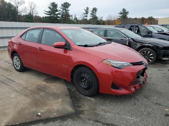 2T1BURHE4HC790535 - 2017 TOYOTA COROLLA L RED photo 4