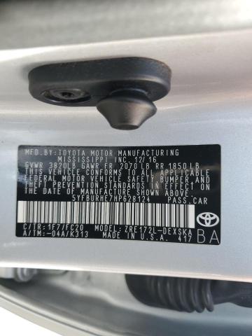 5YFBURHE7HP628124 - 2017 TOYOTA COROLLA L SILVER photo 12