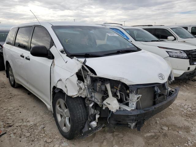 5TDZK3DC0ES467544 - 2014 TOYOTA SIENNA WHITE photo 4