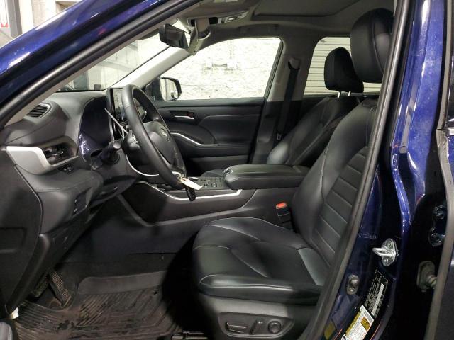 5TDGZRBH4NS586282 - 2022 TOYOTA HIGHLANDER XLE BLUE photo 7