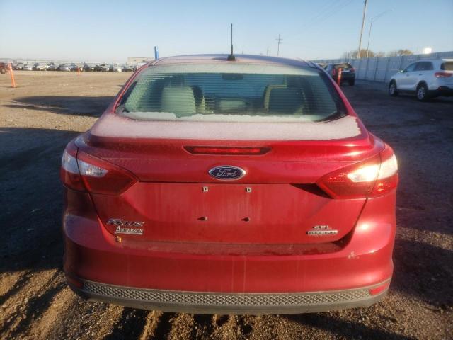 1FAHP3H25CL450712 - 2012 FORD FOCUS SEL RED photo 6