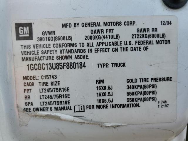 1GCGC13U85F880184 - 2005 CHEVROLET SILVERADO C1500 HEAVY DUTY WHITE photo 12