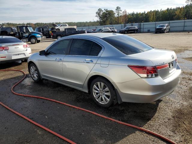 1HGCP3F89CA039385 - 2012 HONDA ACCORD EXL SILVER photo 2