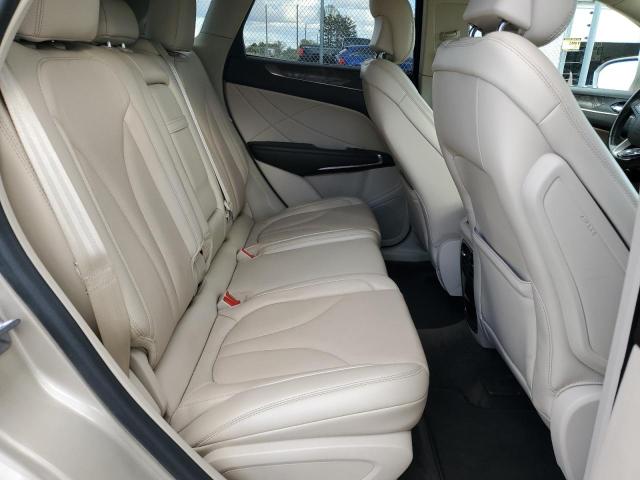 5LMCJ3D91HUL70021 - 2017 LINCOLN MKC RESERVE ბეჟი ფოტო 11