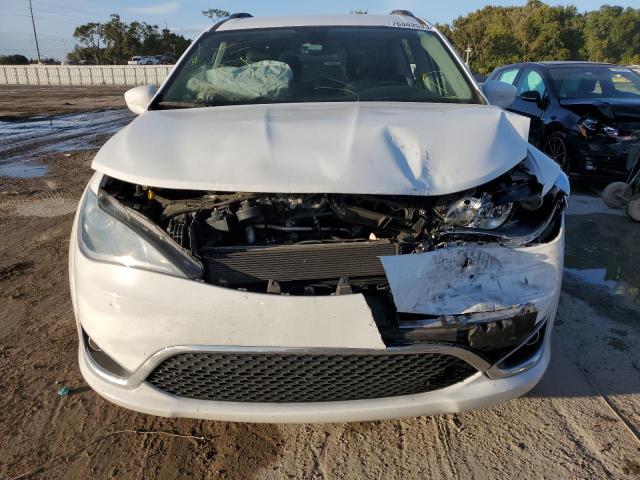 2C4RC1BG3KR554527 - 2019 CHRYSLER PACIFICA TOURING L WHITE photo 5