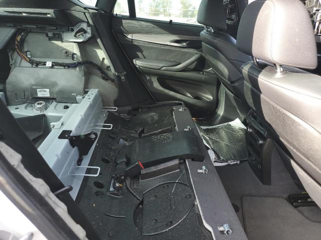 5UXKU2C52J0Z62235 - 2018 BMW X6 XDRIVE35I WHITE photo 10