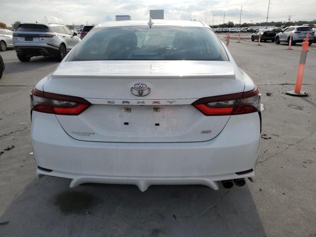 4T1G11AK1PU772152 - 2023 TOYOTA CAMRY SE NIGHT SHADE WHITE photo 6
