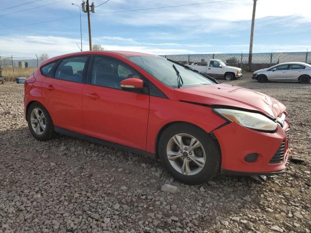 1FADP3K25EL266221 - 2014 FORD FOCUS SE RED photo 4