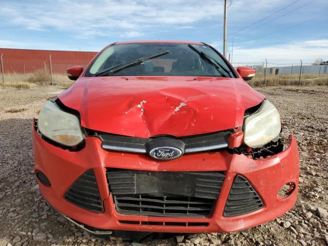 1FADP3K25EL266221 - 2014 FORD FOCUS SE RED photo 5