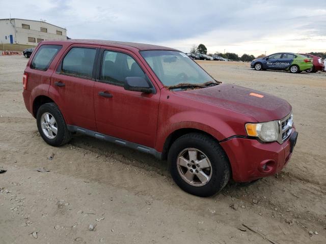 1FMCU0C76BKA36515 - 2011 FORD ESCAPE XLS MAROON photo 4