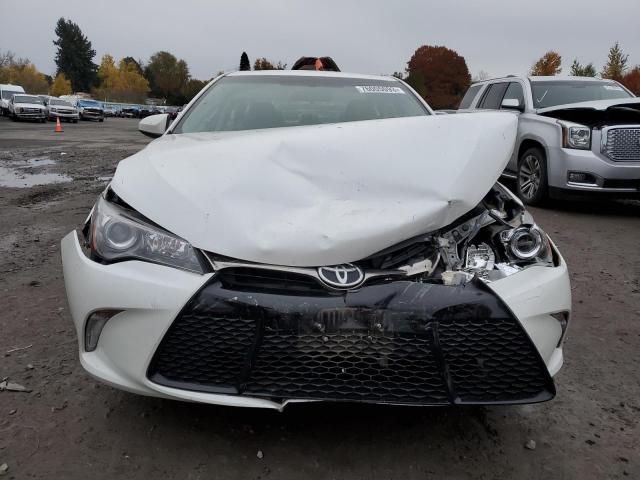 4T1BF1FK5HU369510 - 2017 TOYOTA CAMRY LE WHITE photo 5