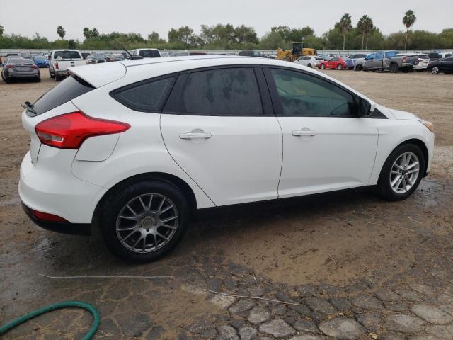 1FADP3K29JL331114 - 2018 FORD FOCUS SE WHITE photo 3