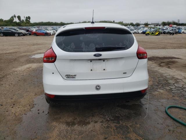 1FADP3K29JL331114 - 2018 FORD FOCUS SE WHITE photo 6