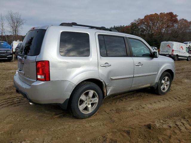 5FNYF4H54AB034907 - 2010 HONDA PILOT EXL SILVER photo 3